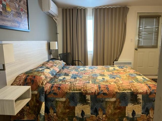 Hotel Motel Le Regent Квебек Екстериор снимка